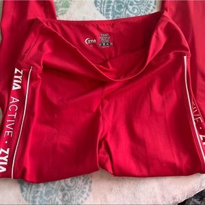 Size 12 Zyia leggings